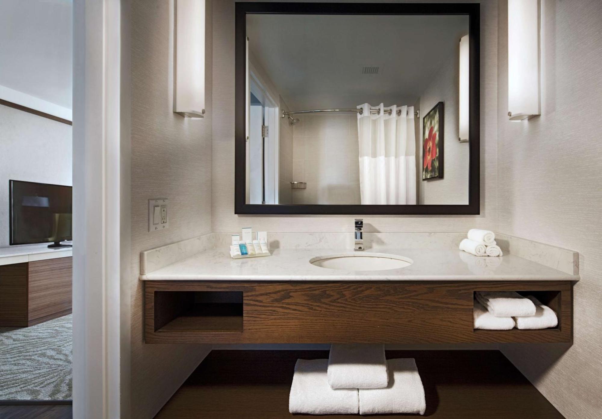 Hilton Garden Inn Montreal Airport Dorval Exteriér fotografie